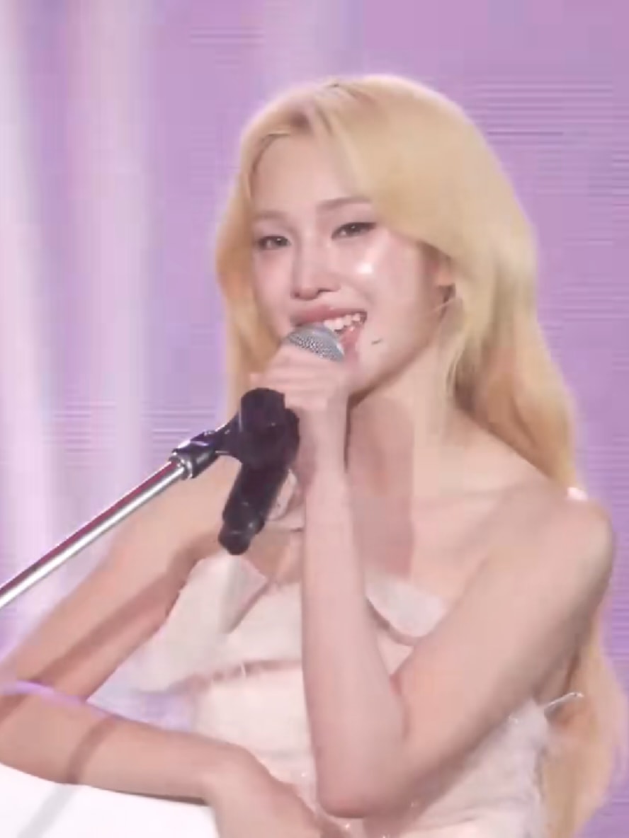Jingjing at Janhae SOTUS 10 Years D2