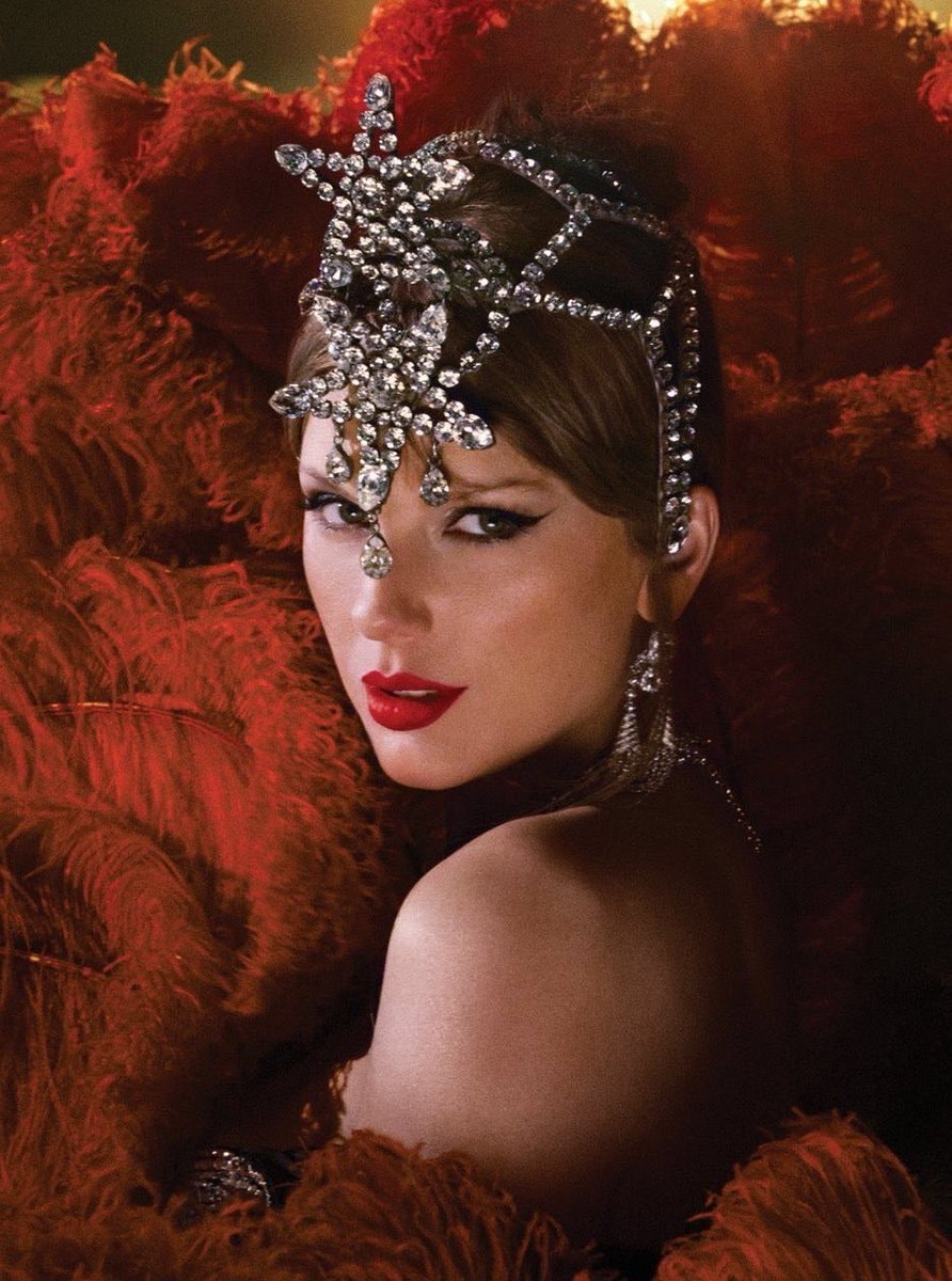 Taylor Swift Madison Square Garden wedding permits paid (photo 2 of 2)