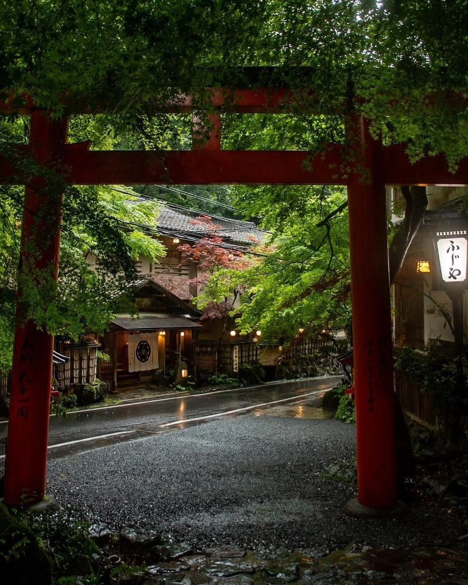 Kyoto Japan street scene (photo 4 of 4)