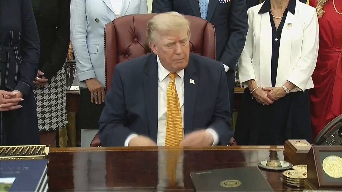 Trump blasts reporter over Jeanine Pirro question Trump blasts reporter over Jeanine Pirro question