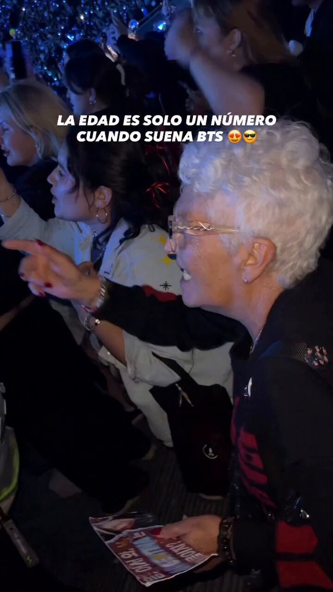 ARMY sings Swim with BTS