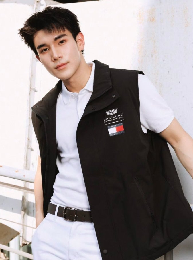 Pond Naravit Fourth Nattawat Singapore F1 Tommy Hilfiger
