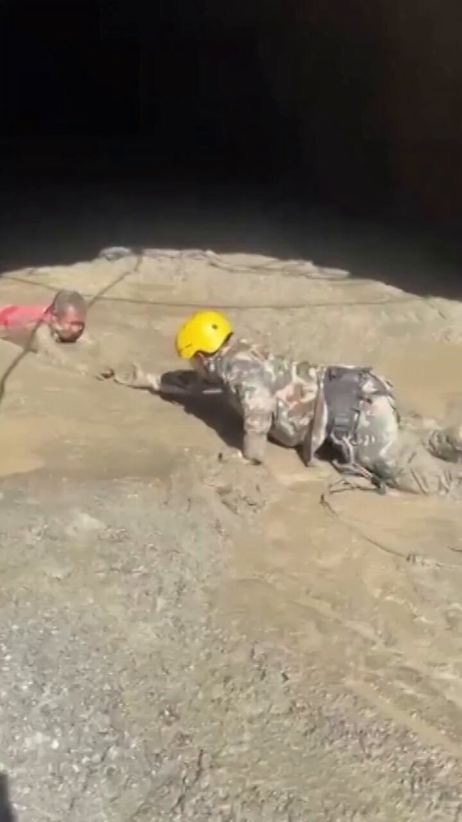 Nepali army Rasuwa tunnel rescue