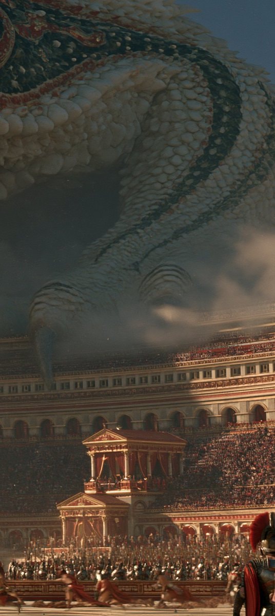colossal scaly creature in roman arena (photo 4 of 4)