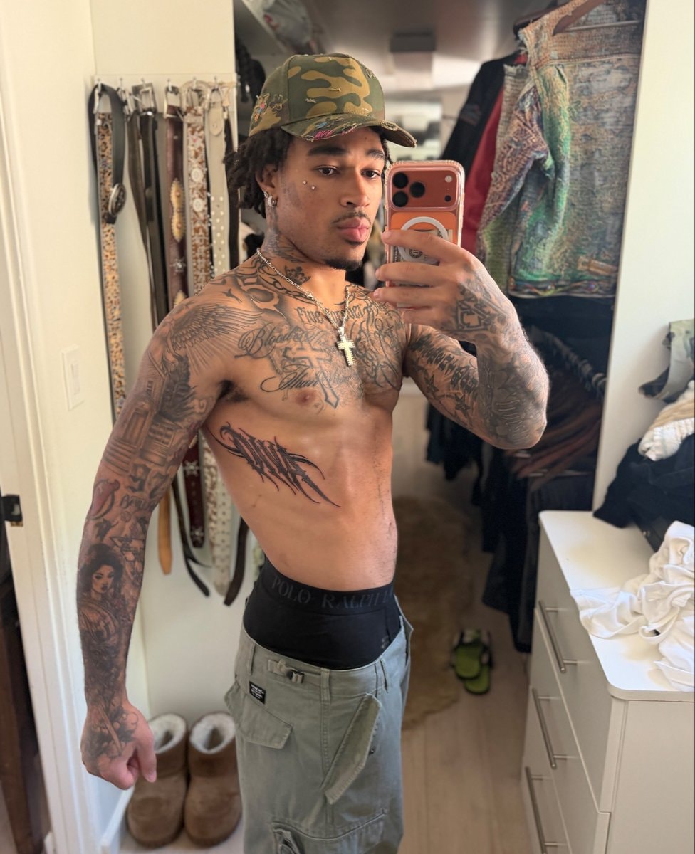 PlaqueBoyMax new tattoo (photo 2 of 2)