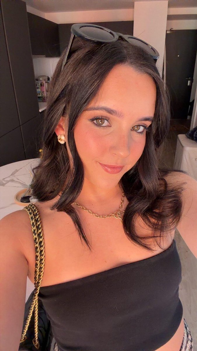 Elle Mulvaney 😍🔥 (photo 4 of 4)