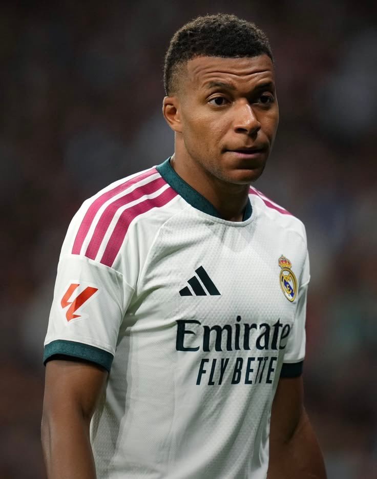 Kylian Mbappe PES FC Online removal