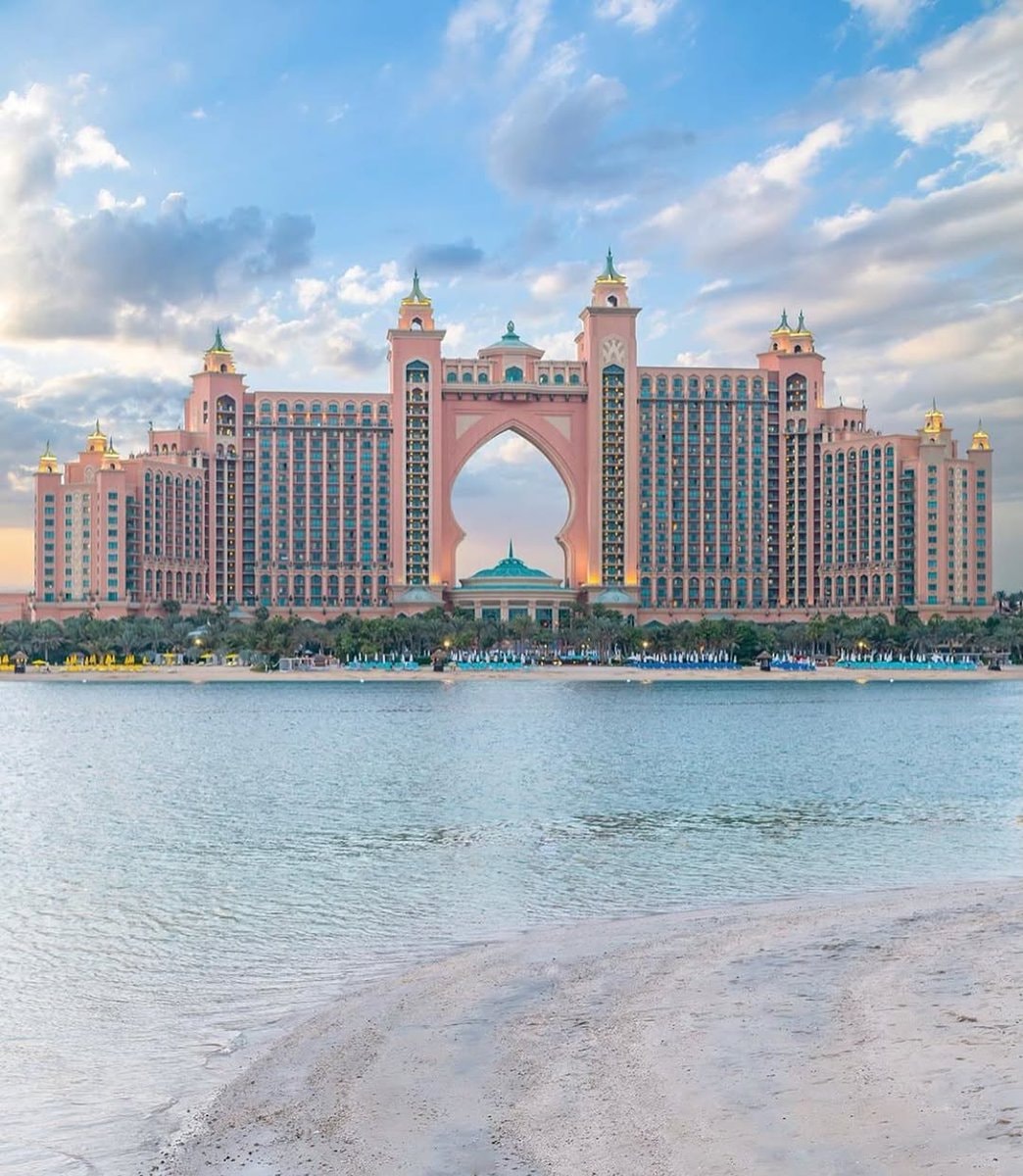 Palm Jumeirah Dubai 🇦🇪 (photo 2 of 2)