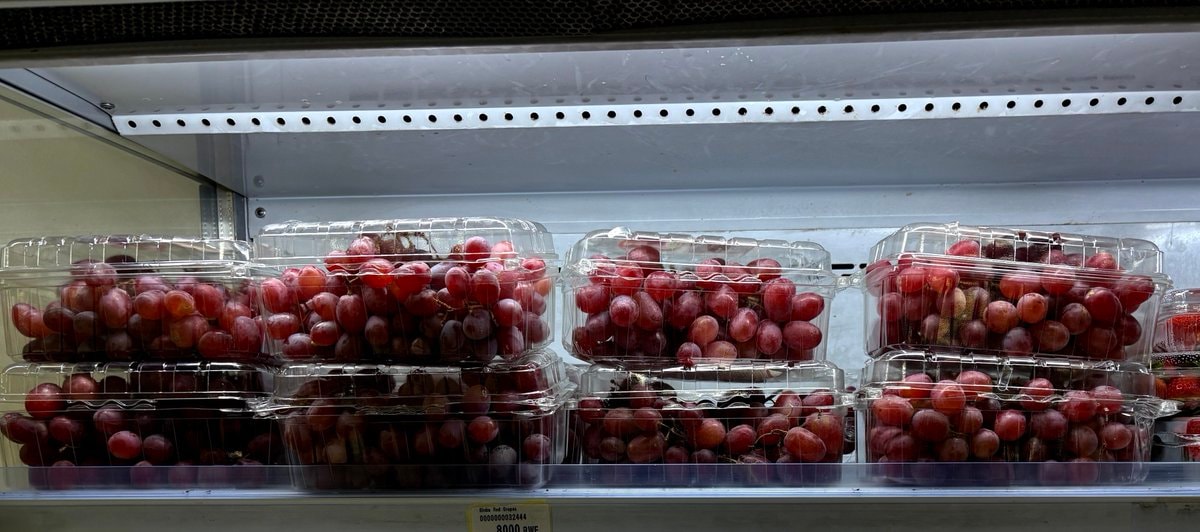 red grapes