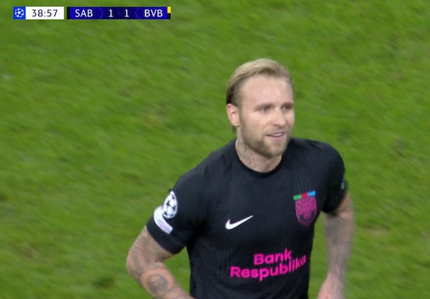 Aden McCarthy goal vs Borussia Dortmund