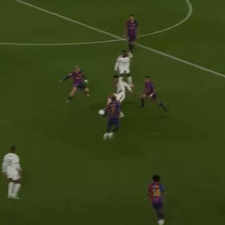 Real Madrid El Clásico win at Camp Nou 😭