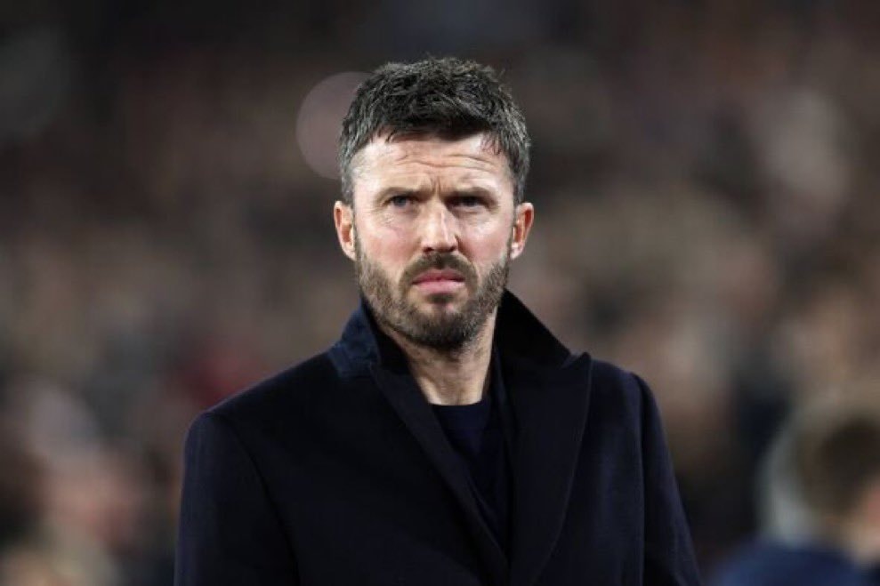Michael Carrick on Elliott Anderson