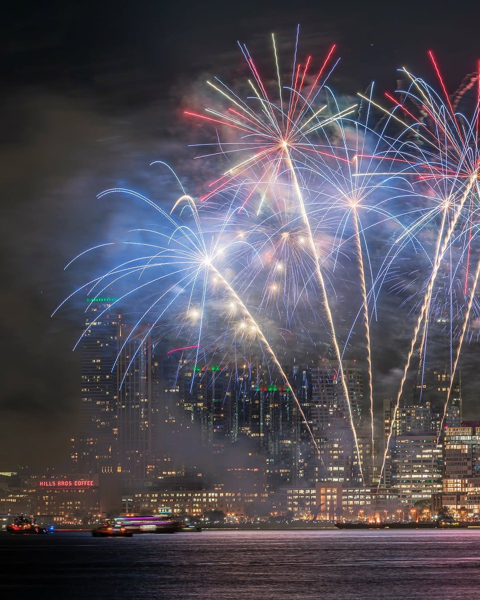 San Francisco 250th birthday fireworks (photo 3 of 4)