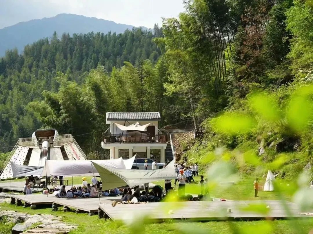 Camping escape Yichun Jiangxi (photo 1 of 4)
