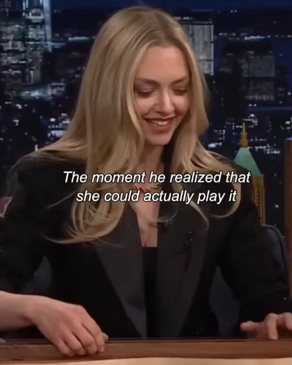 Amanda Seyfried sings like young Joni Mitchell