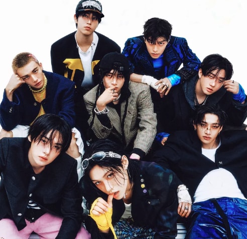 Stray Kids SKZ-REPLAY 2026 Pt.1 (photo 1 of 2) Stray Kids SKZ-REPLAY 2026 Pt.1 (photo 1 of 2)
