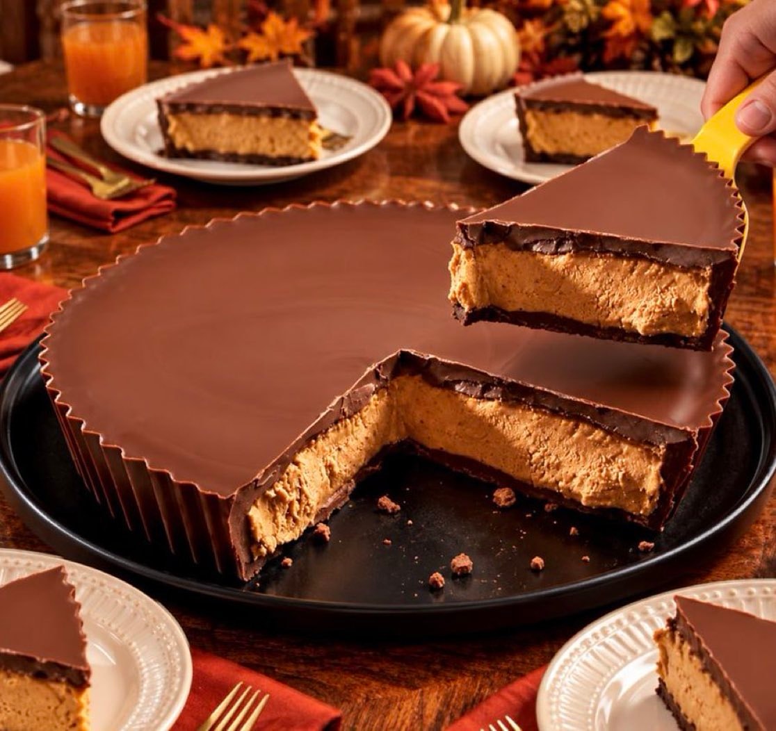 Reese's giant peanut butter cup pie