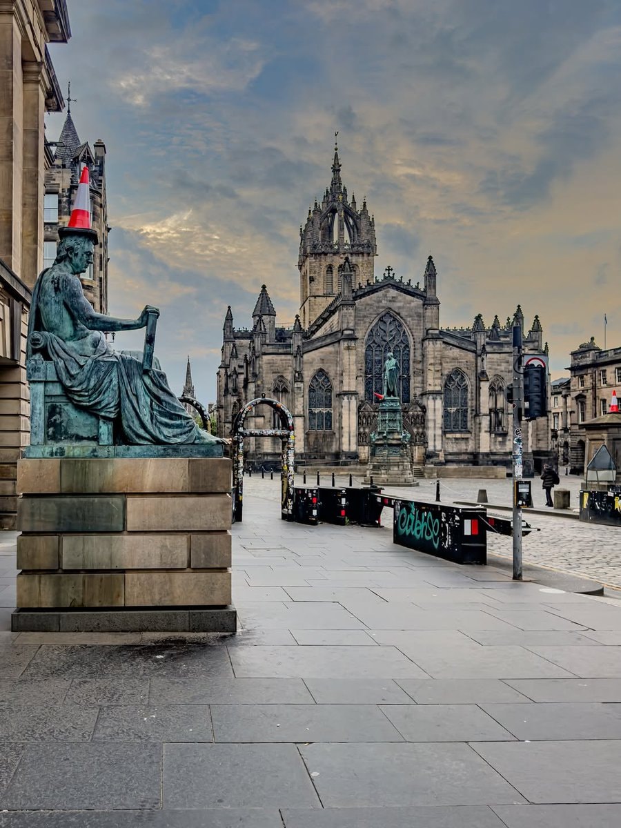 Edinburgh morning view (photo 3 of 4)