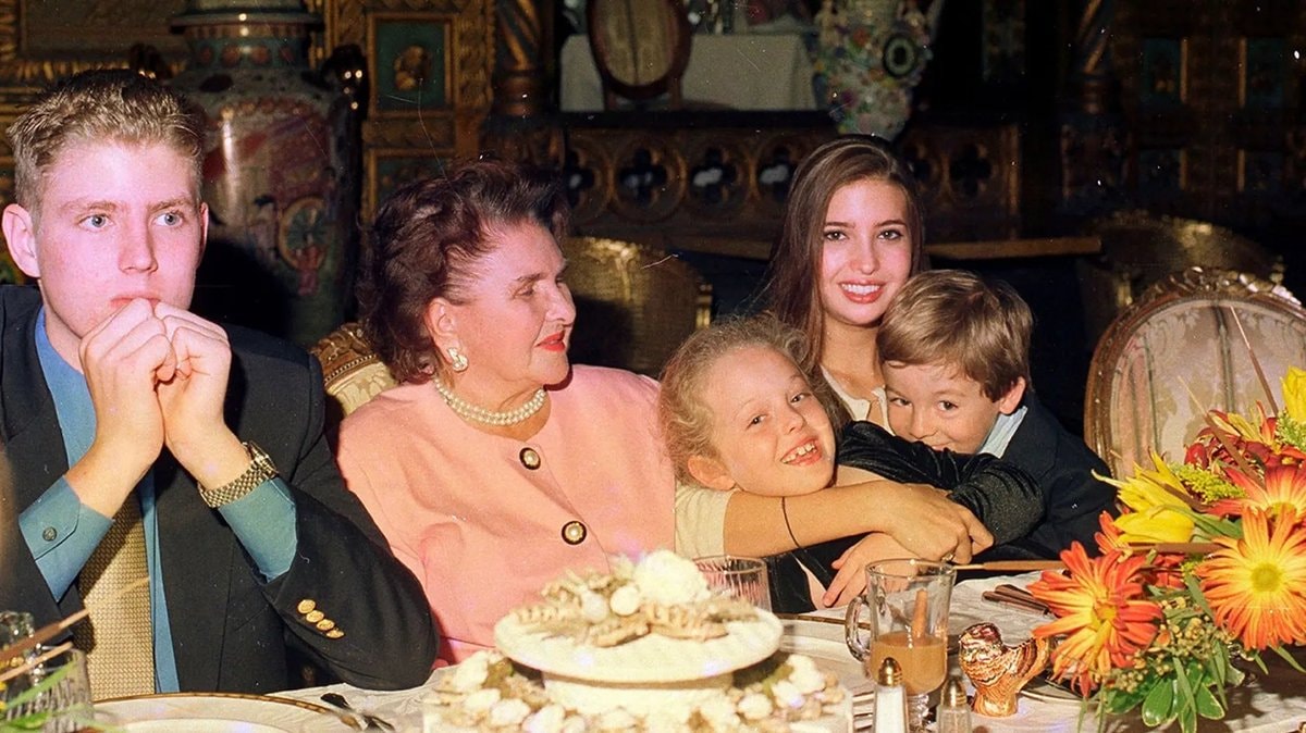 Marie Zelníčková turns 100 with Ivanka Trump (photo 2 of 3)