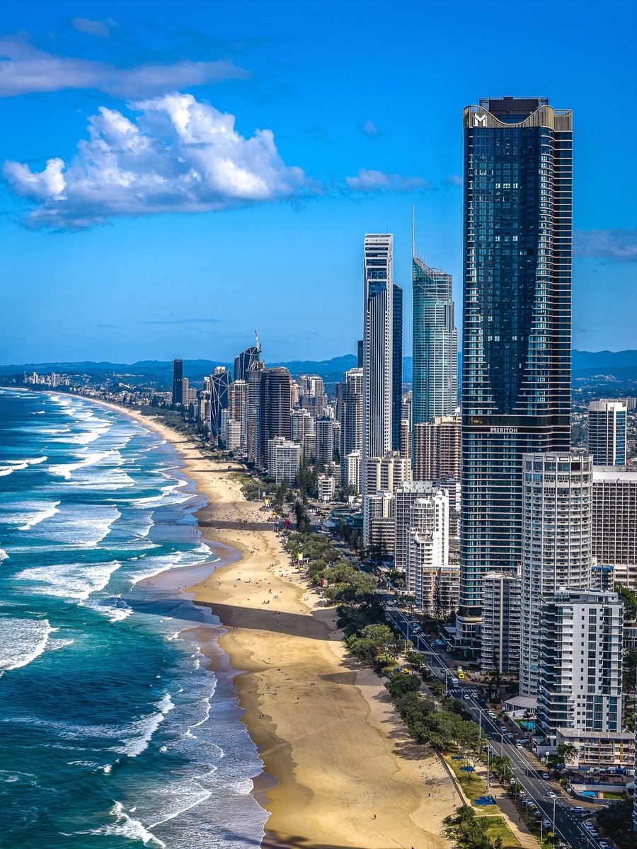 Gold Coast Australia night scene (photo 2 of 3)