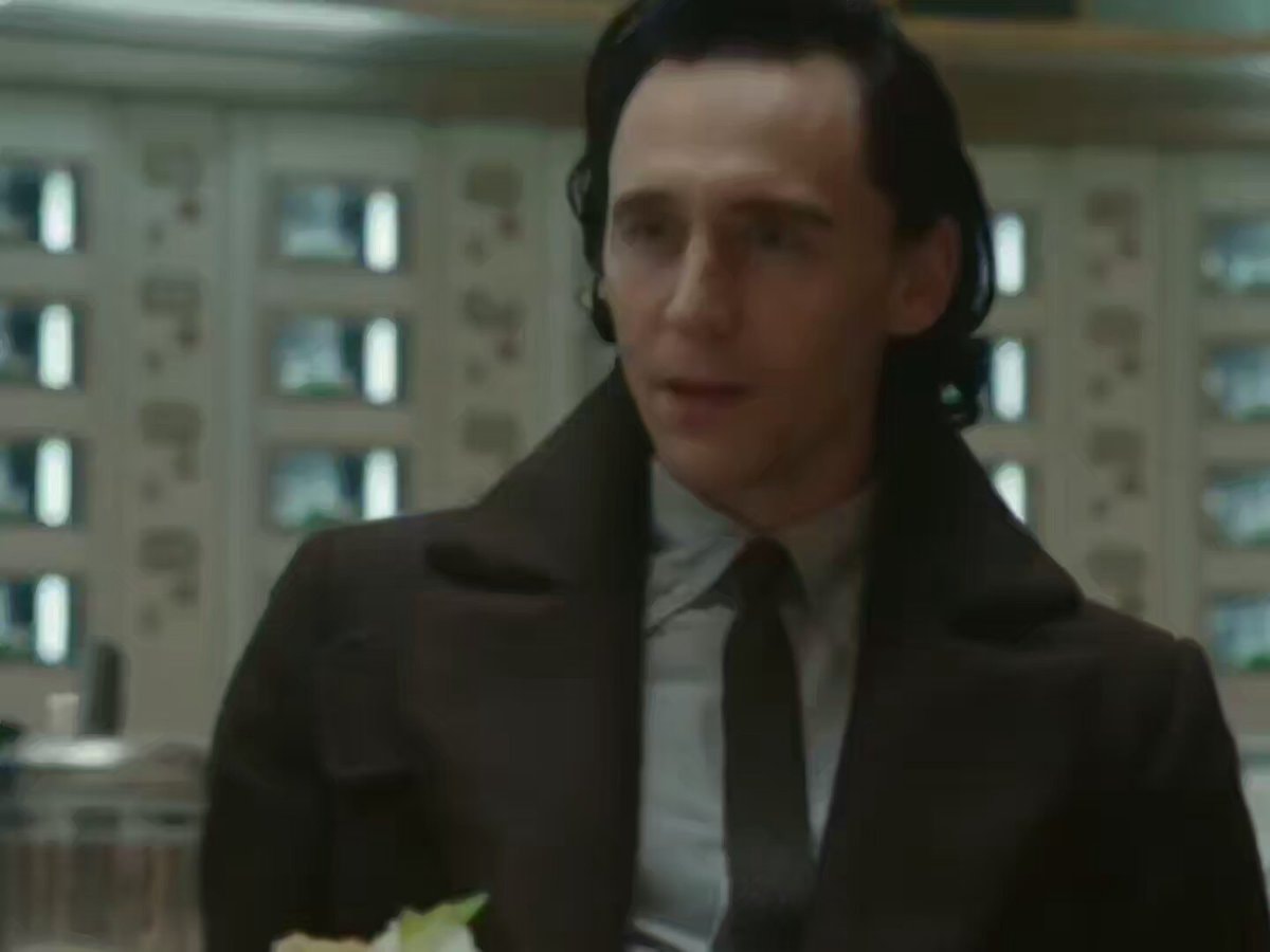 Loki summarizes The Avengers