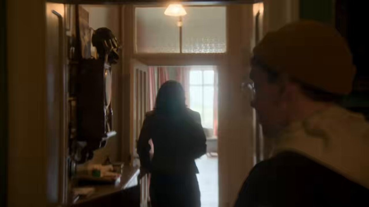 Samuel Abrahams LADY exclusive clip