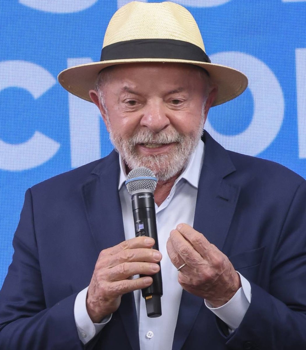 Lula da Silva wins fourth term in Brazil