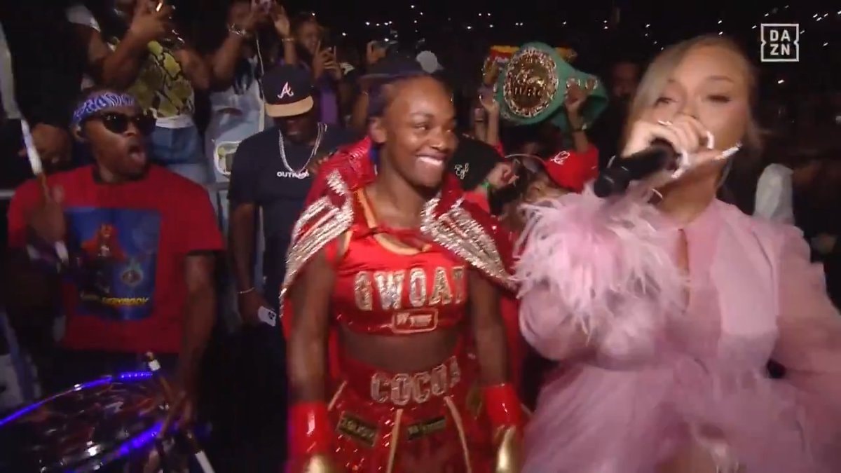 Claressa Shields walkout Latto