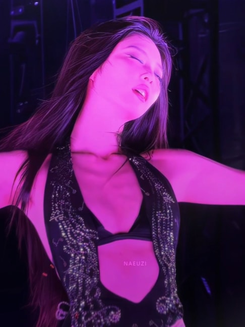 Jennie solo festival tour fancam 4k edit
