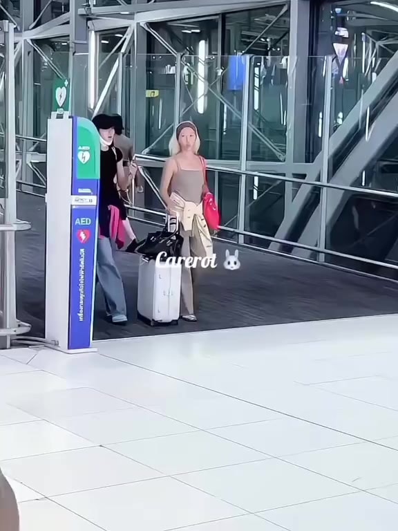 LISA arrives in Thailand