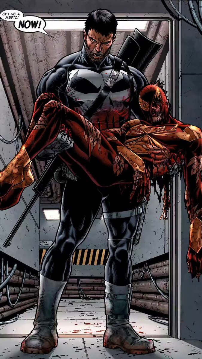 The Punisher saves Spider-Man ๐