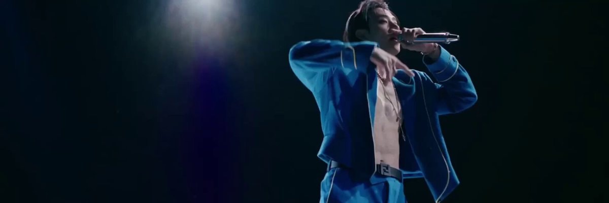 Stray Kids Ceremony performance