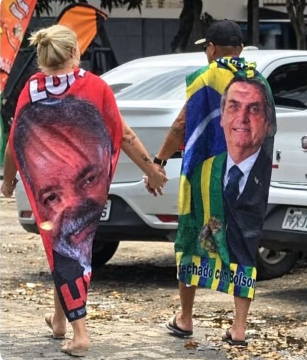 Neighbor votes matching boyfriend Eleições2026