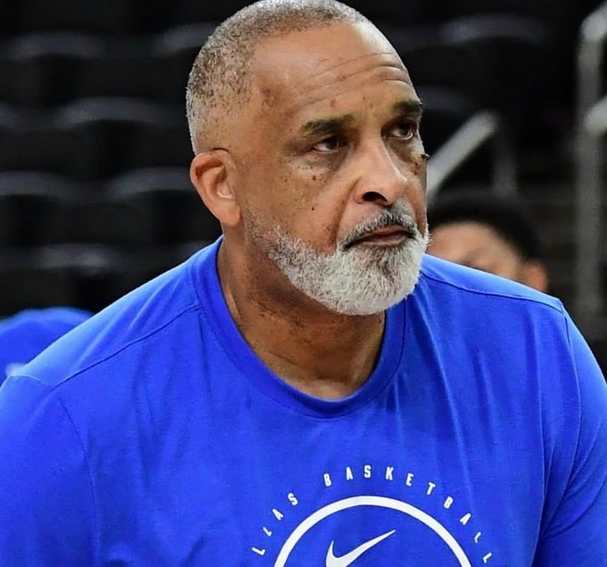 Phil Handy Mavs Sixers