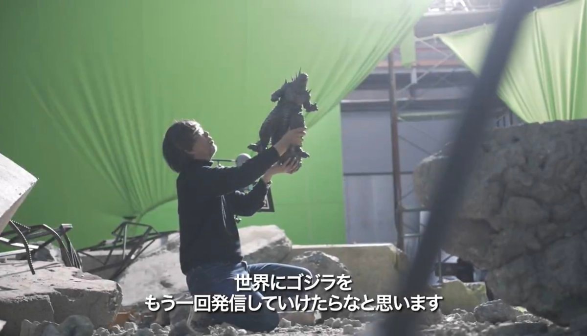 Takashi Yamazaki on GODZILLA MINUS ZERO set