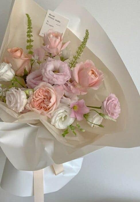 Pastel flower bouquet 💐 (photo 3 of 3)