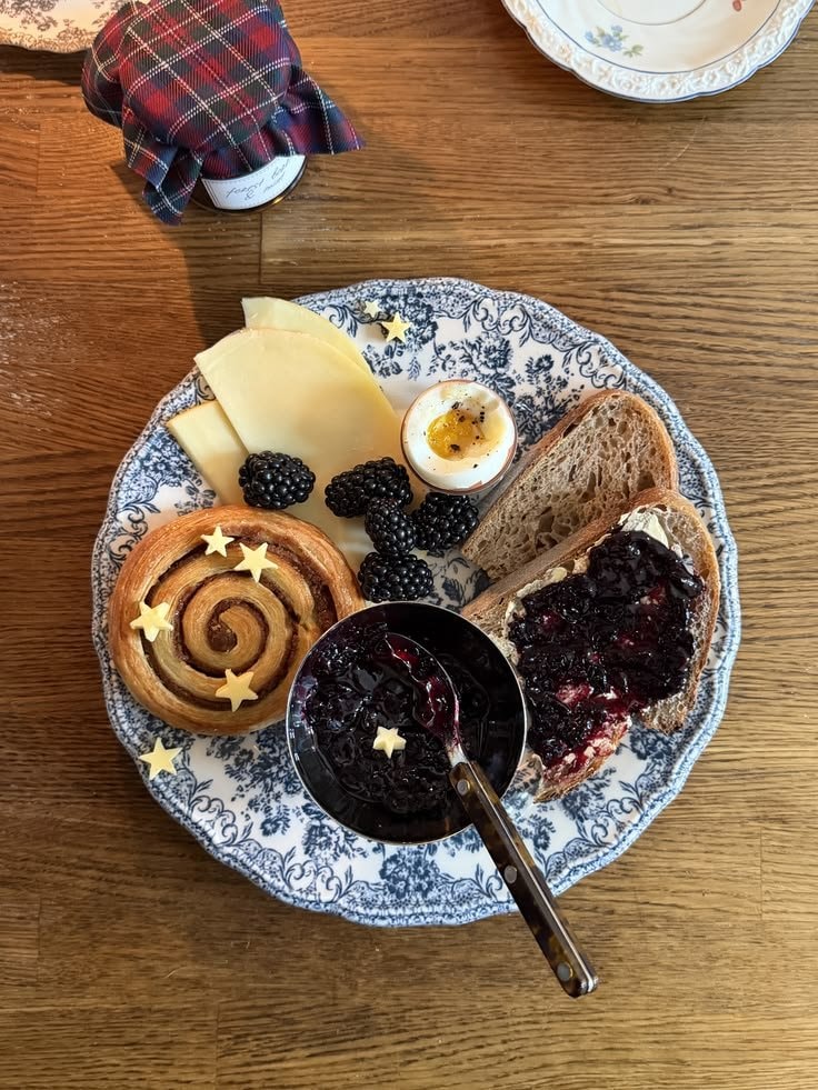 whimsical peanut butter toast breakfast ✨️ (photo 2 of 4)