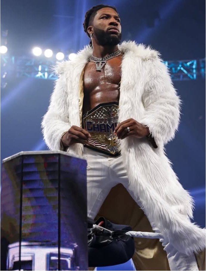 The Undertaker on Gunther Oba Femi Trick Williams (photo 4 of 4)