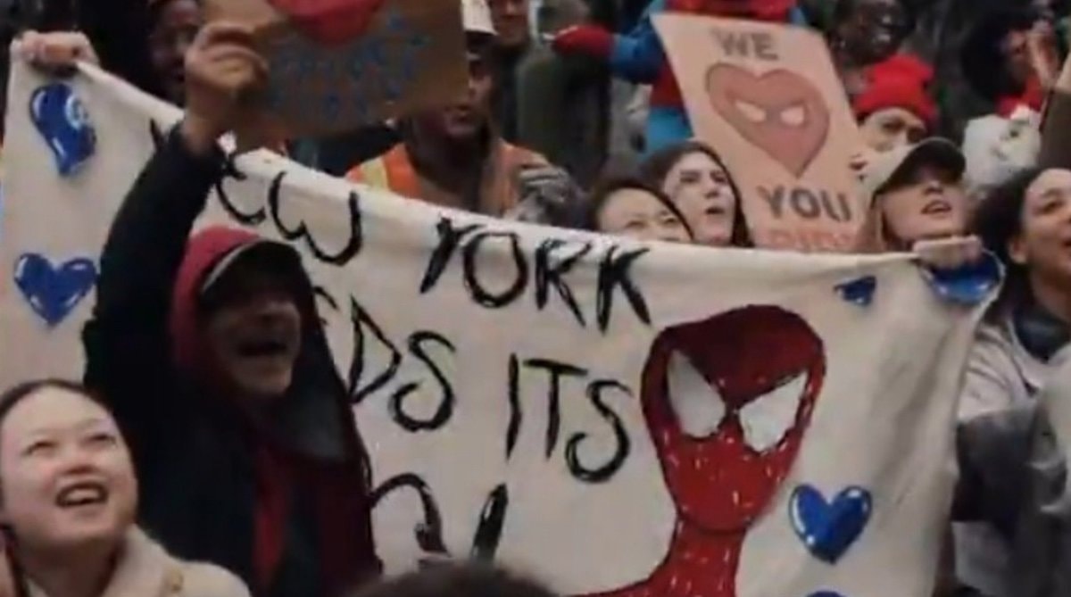 Tobey Maguire Spider-Man parade 2008 (photo 4 of 4)
