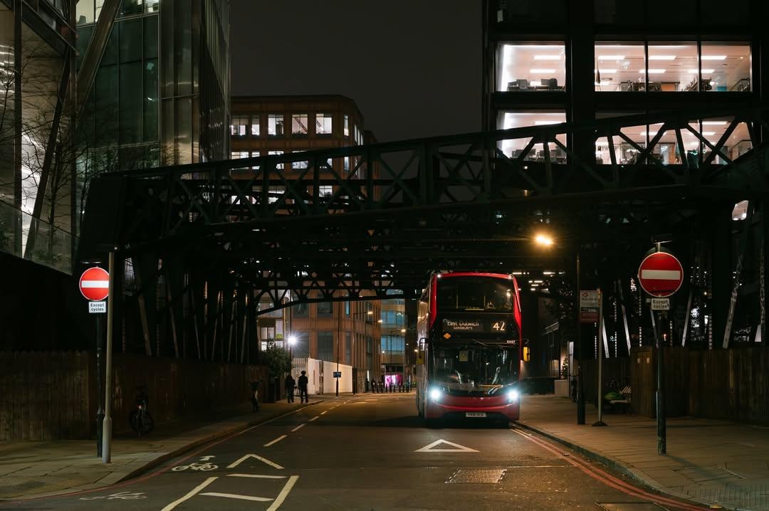 London red double-decker bus (photo 2 of 4)