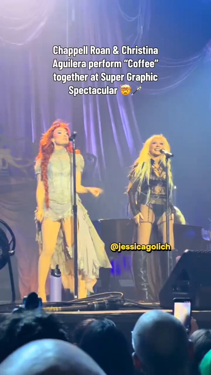 Chappell Roan and Christina Aguilera sing Coffee in LA