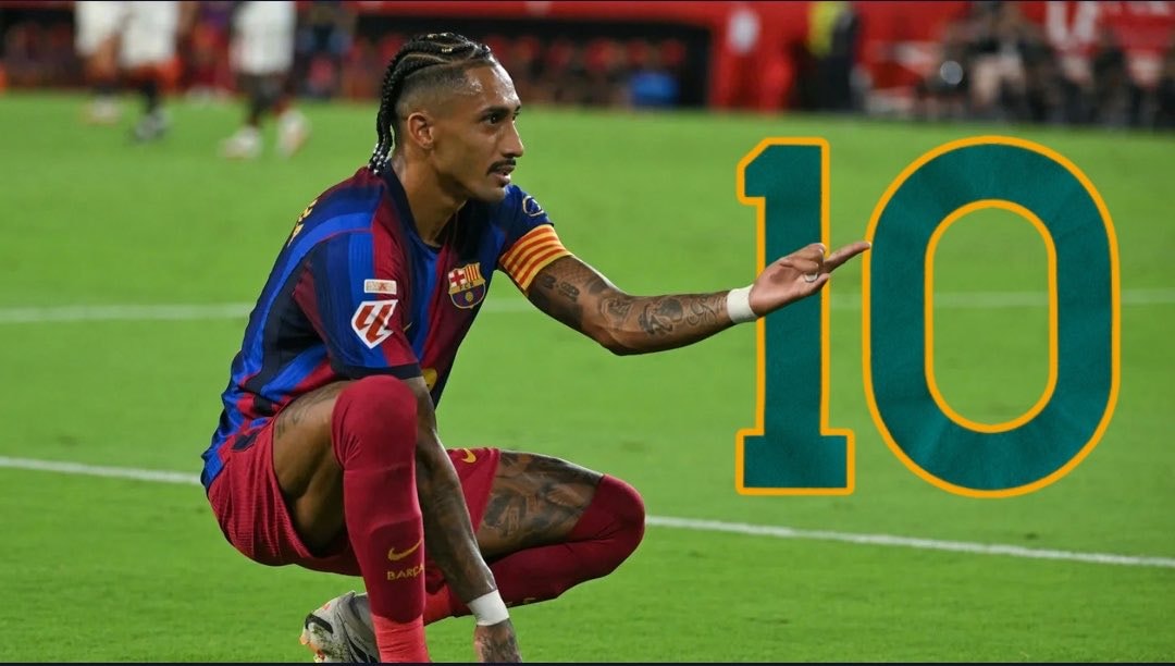 Raphinha Brazilian National Team number 10