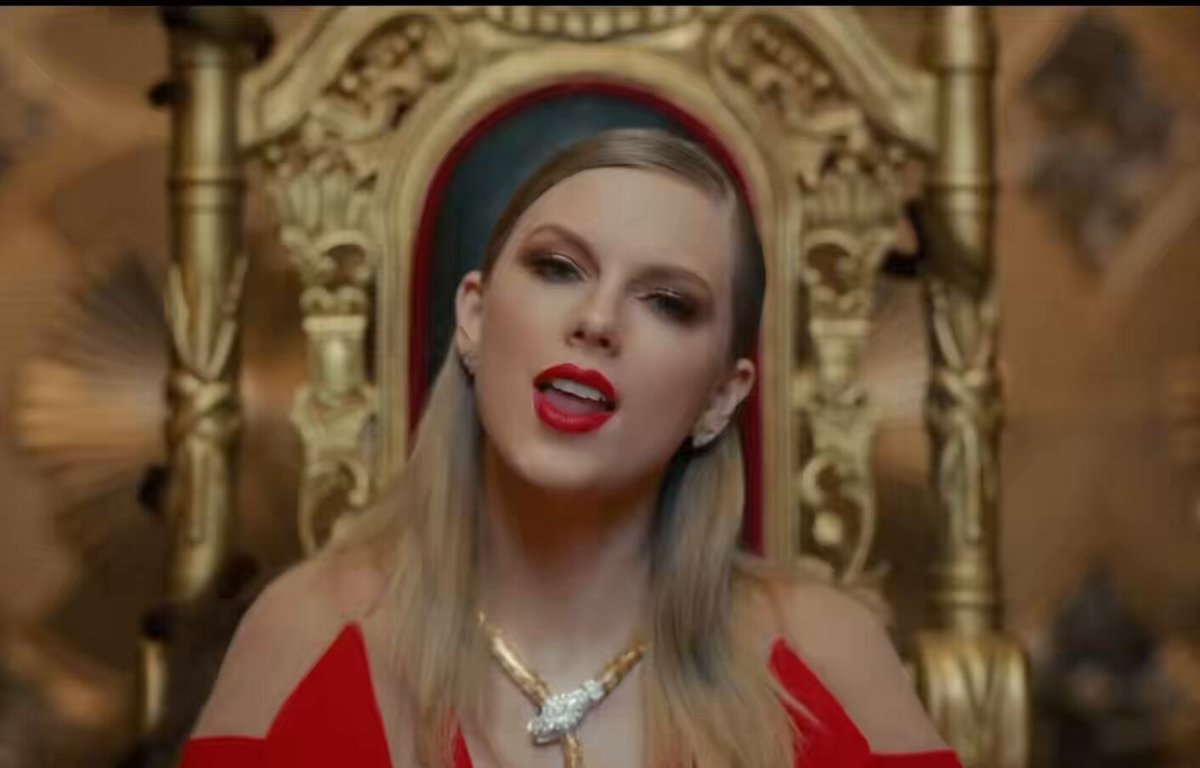 Taylor Swift Look What You Made Me Do