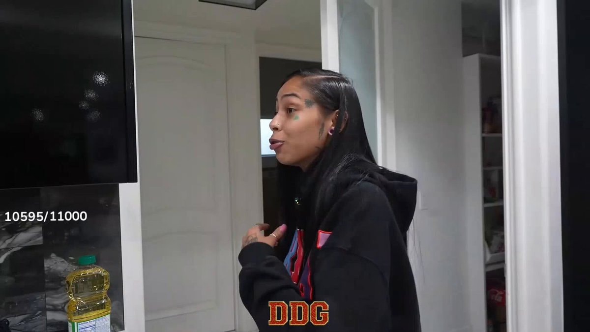 Gio DDG awkward moment