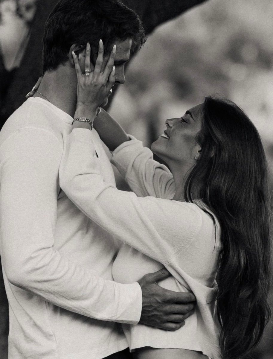 Madison Beer and Justin Herbert engaged (photo 2 of 2)