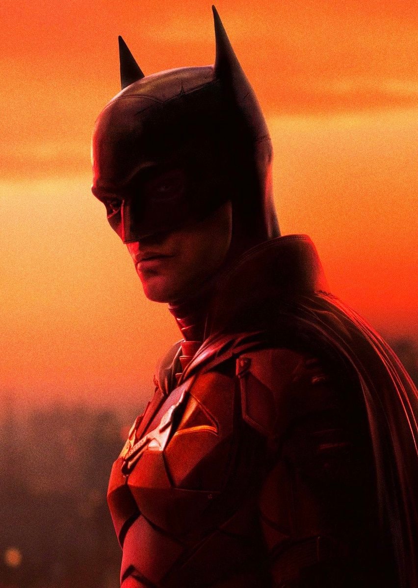 Robert Pattinson on THE BATMAN: PART 2 visual shift (photo 2 of 2)