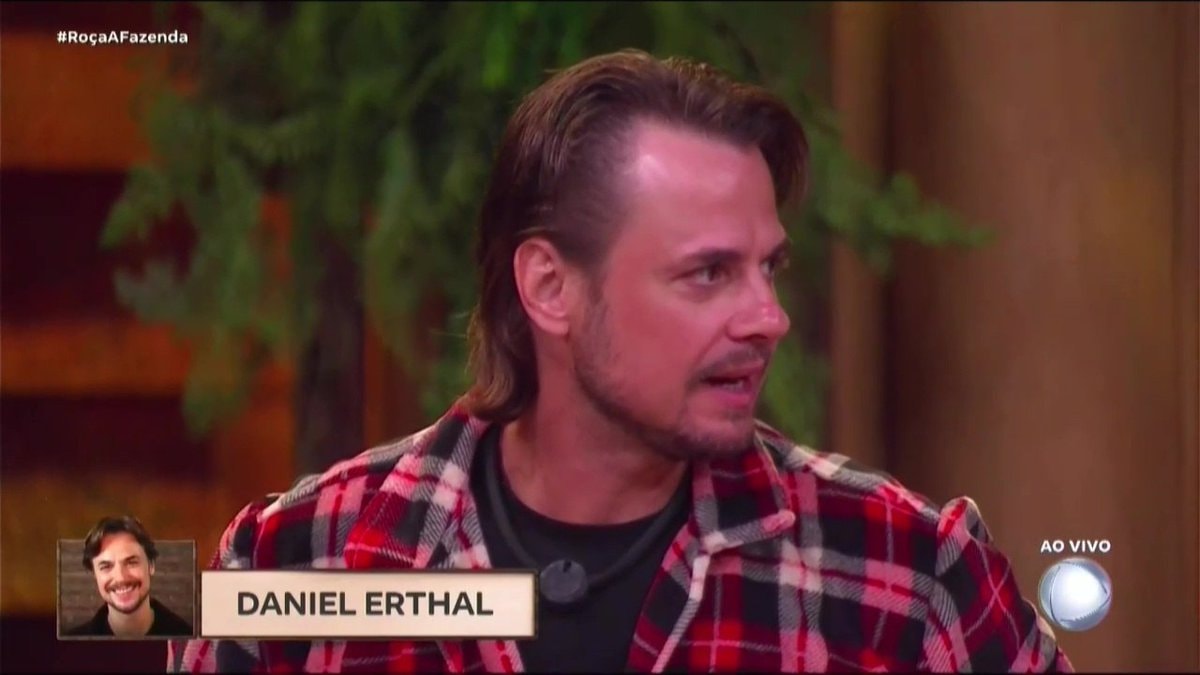 Daniel Erthal votes for Renê