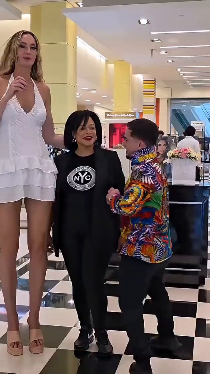 Yekaterina Lisina Guinness World Record