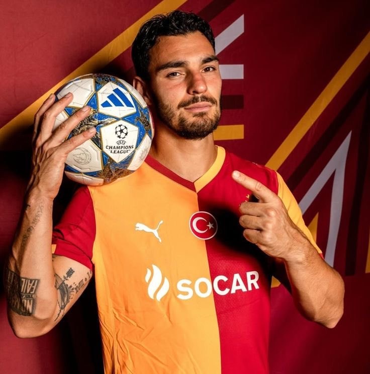 Kaan Ayhan Galatasaray Champions League