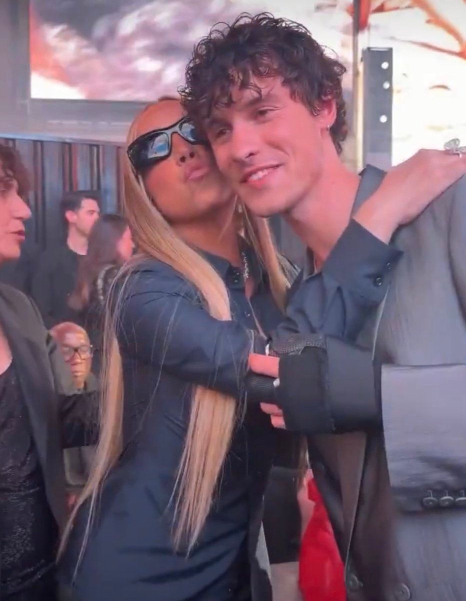 Mariah Carey Shawn Mendes GucciCore Show (photo 1 of 2)